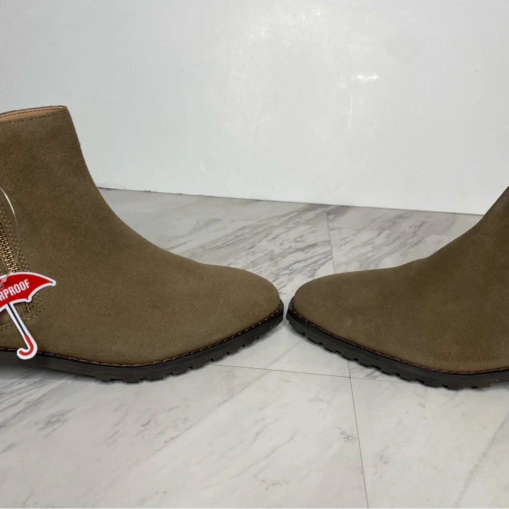 New! Blondo Samara Gray Tan Suede Bootie 9M